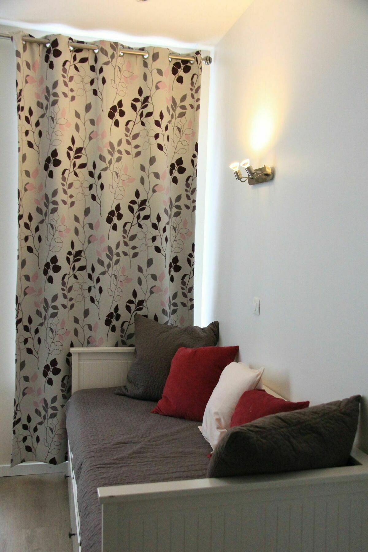 Escalille La Travia Apartment Bagian luar foto